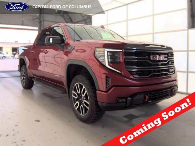 2023 GMC Sierra 1500 4WD Crew Cab Short Box AT4 for sale near Columbus, OH