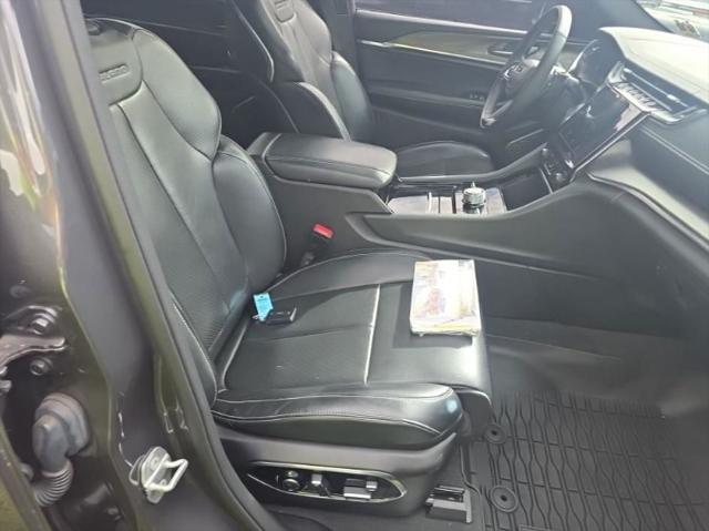 2022 Jeep Grand Cherokee L Overland 4x4