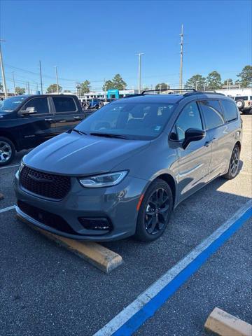 2025 Chrysler Pacifica Limited for sale in Ozark, AL