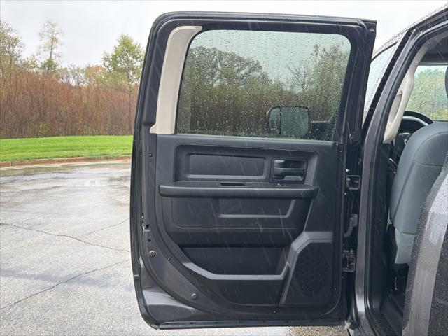 2018 Ram 2500 Tradesman Crew Cab 4x4 64 Box
