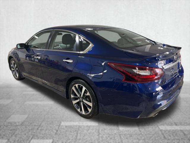 2017 Nissan Altima 2.5 SR 2017 Nissan Altima 2.5 SR