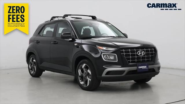 2023 Hyundai Venue SEL for sale in Madison, WI