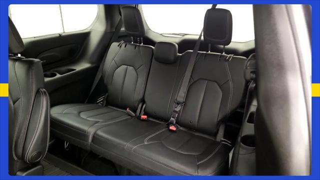 2020 Chrysler Pacifica Touring L Plus
