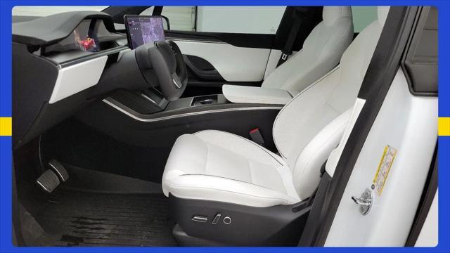 2022 Tesla Model X Plaid Tri Motor All-Wheel Drive