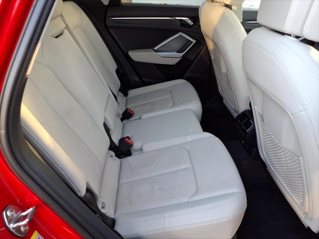 2020 Audi Q3 quattro S line Prem Plus 45 TFSI