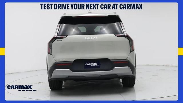 2024 Kia EV9 Wind
