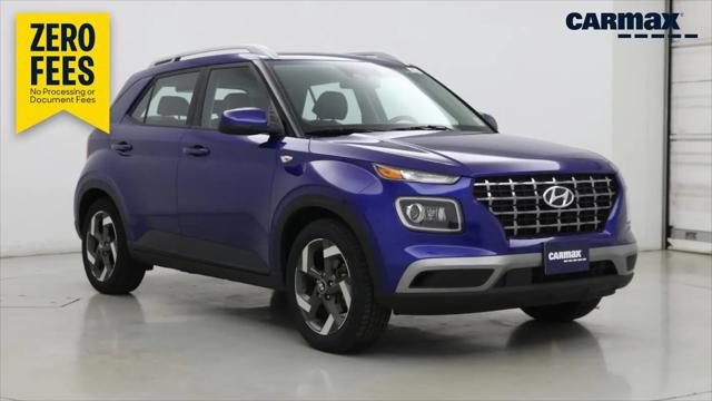 2023 Hyundai Venue Limited for sale in Smithtown, NY