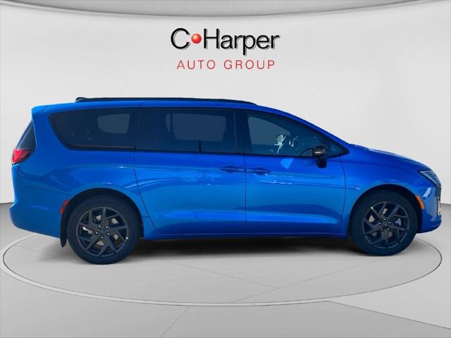 2027 Chrysler Pacifica PACIFICA LIMITED AWD 2027 Chrysler Pacifica PACIFICA LIMITED AWD