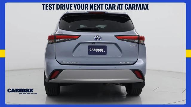 2021 Toyota Highlander Hybrid Platinum