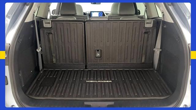 2021 Toyota Highlander Hybrid Platinum