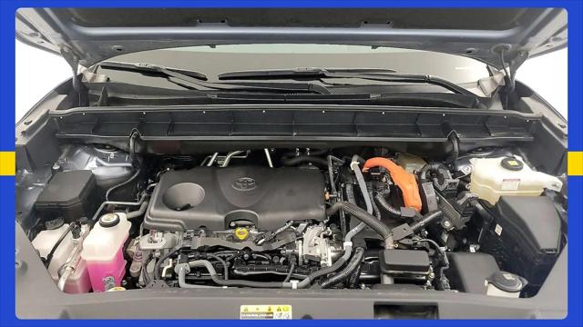 2021 Toyota Highlander Hybrid Platinum