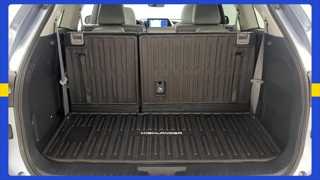 2021 Toyota Highlander Hybrid Platinum