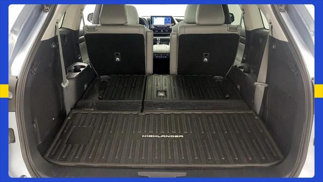 2021 Toyota Highlander Hybrid Platinum