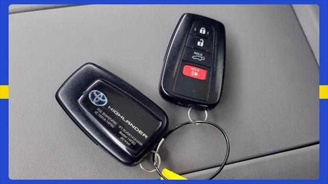 2021 Toyota Highlander Hybrid Platinum