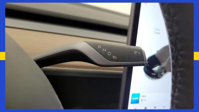 2021 Tesla Model 3 Standard Range Plus Rear-Wheel Drive