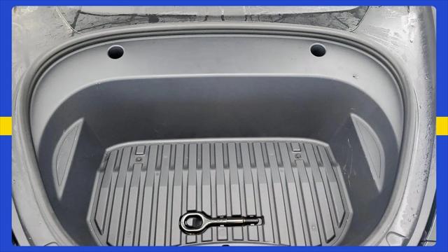 2021 Tesla Model 3 Standard Range Plus Rear-Wheel Drive
