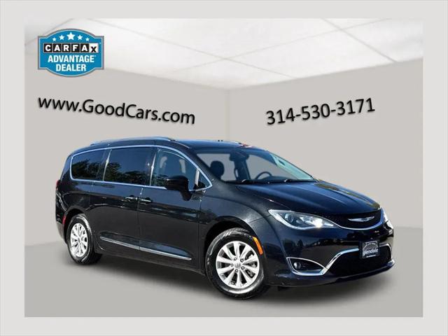 2019 Chrysler Pacifica Touring L for sale in St. Louis, MO