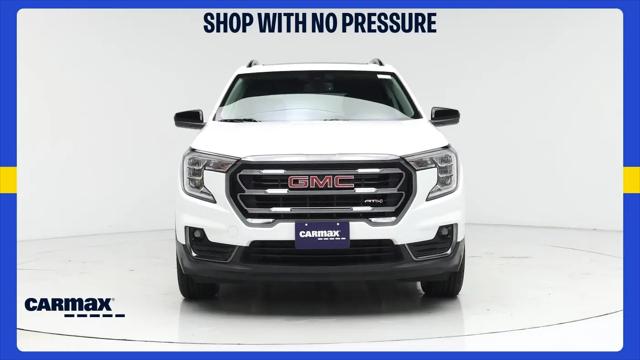 2024 GMC Terrain AWD AT4
