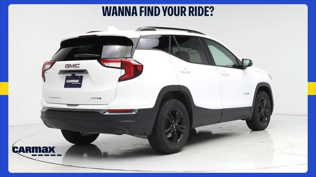 2024 GMC Terrain AWD AT4