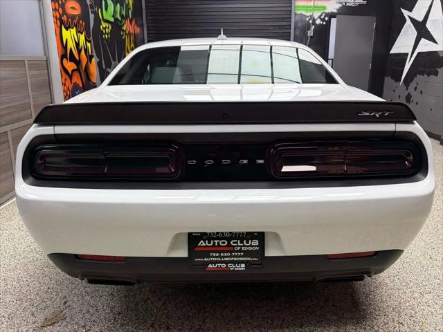 2015 Dodge Challenger SRT Hellcat
