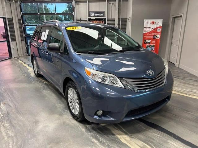2015 Toyota Sienna XLE 8 Passenger for sale near Milford, OH