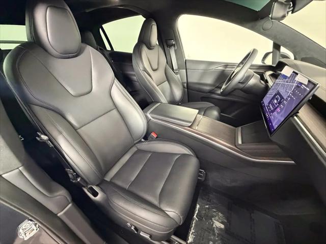 2024 Tesla Model X Long Range