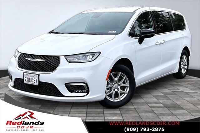 2026 Chrysler Pacifica Select for sale in Redlands, CA