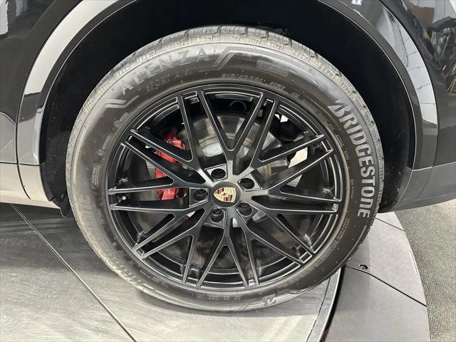 2025 Porsche Cayenne Cayenne