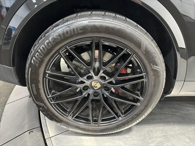2025 Porsche Cayenne Cayenne
