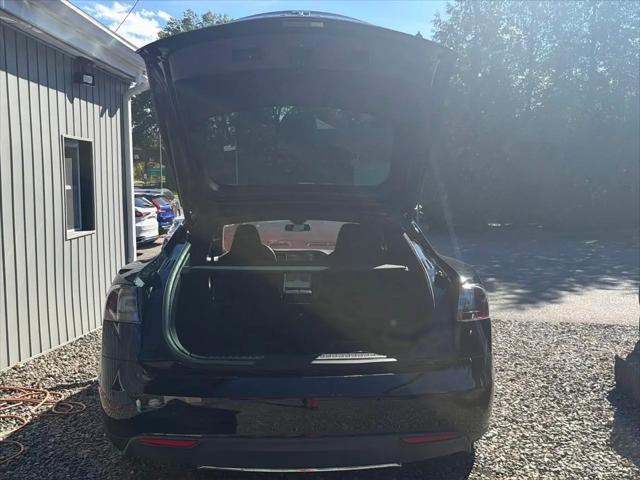 2015 Tesla Model S 85D