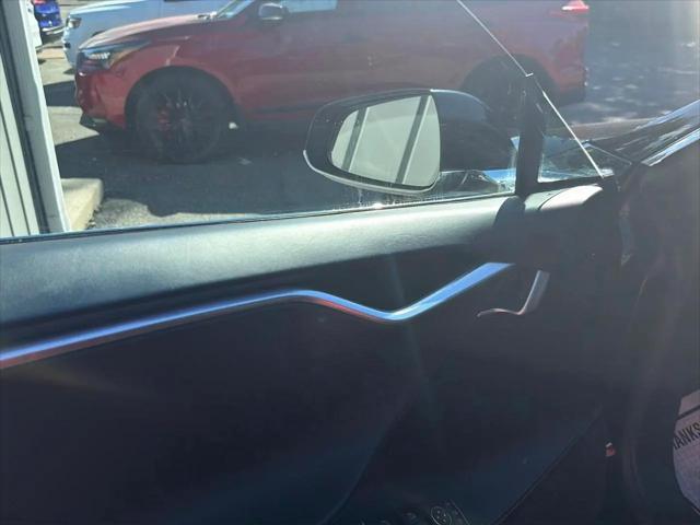 2015 Tesla Model S 85D