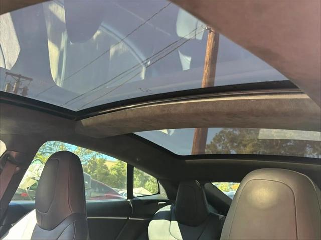 2015 Tesla Model S 85D