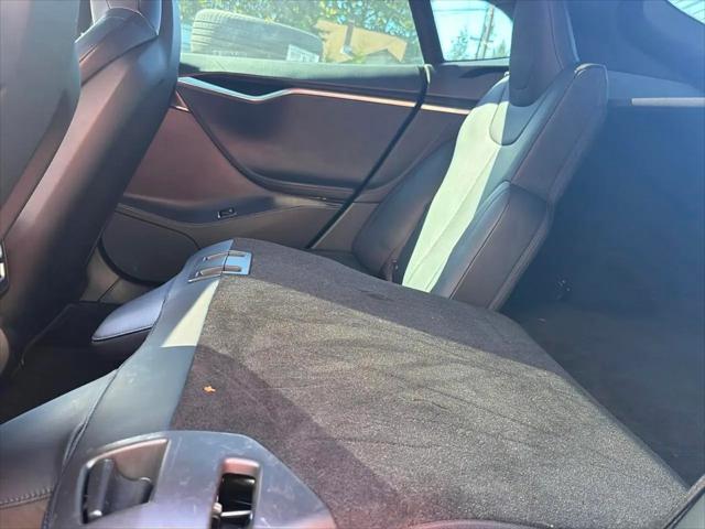 2015 Tesla Model S 85D