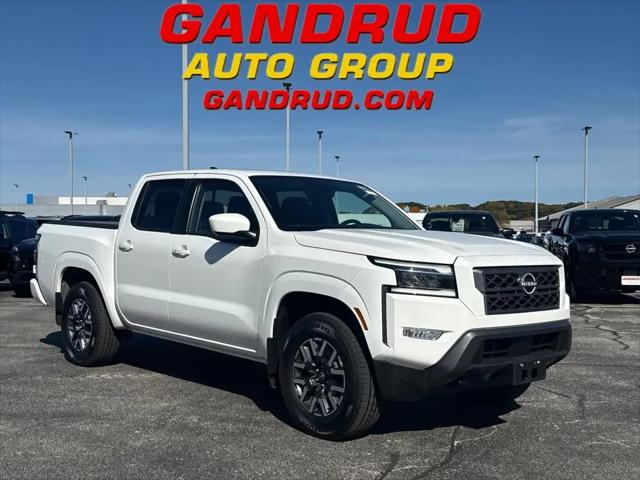 2024 Nissan Frontier Crew Cab SL 4x4 for sale in Green Bay, WI