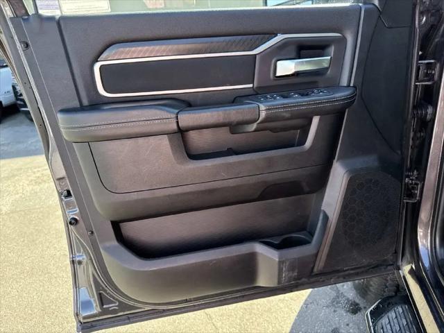 2025 Ram 2500 Big Horn Crew Cab 4x4 64 Box