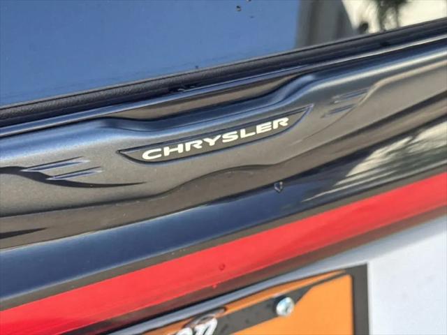 2024 Chrysler Pacifica Hybrid S Appearance Pkg
