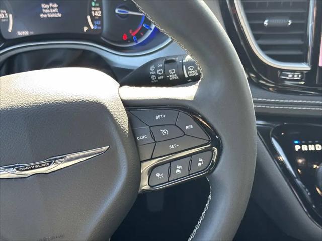 2024 Chrysler Pacifica Hybrid S Appearance Pkg