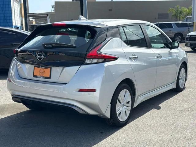 2025 Nissan LEAF S