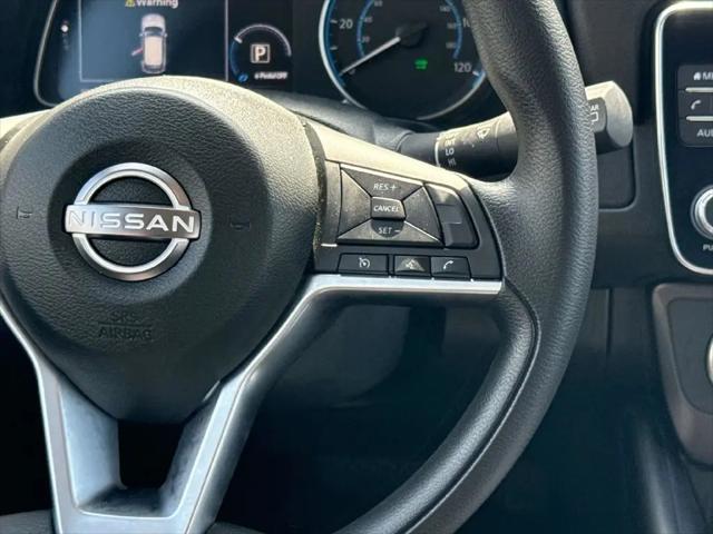 2025 Nissan LEAF S