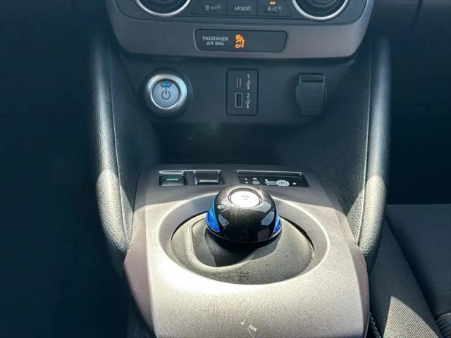 2025 Nissan LEAF S