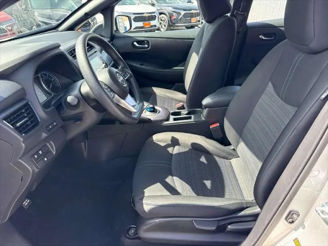 2025 Nissan LEAF S