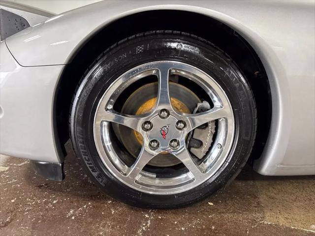 2004 Chevrolet Corvette Corvette