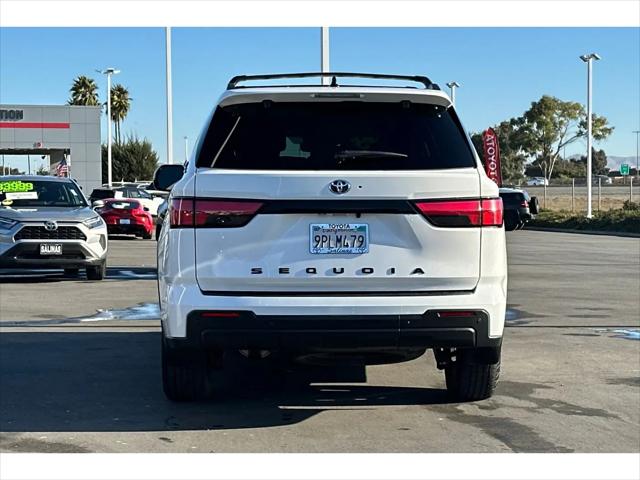 2024 Toyota Sequoia SR5