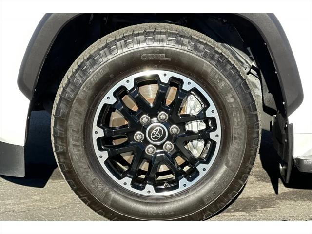 2024 Toyota Sequoia SR5