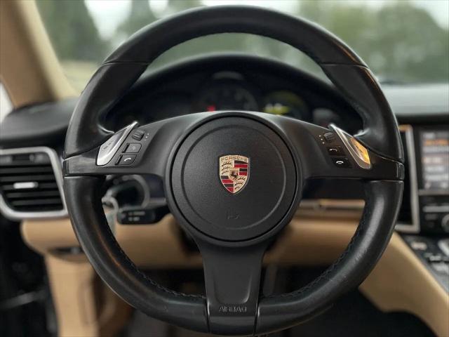 2013 Porsche Panamera 4