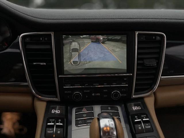 2013 Porsche Panamera 4
