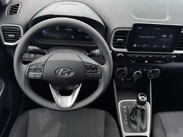 2026 Hyundai Venue SE