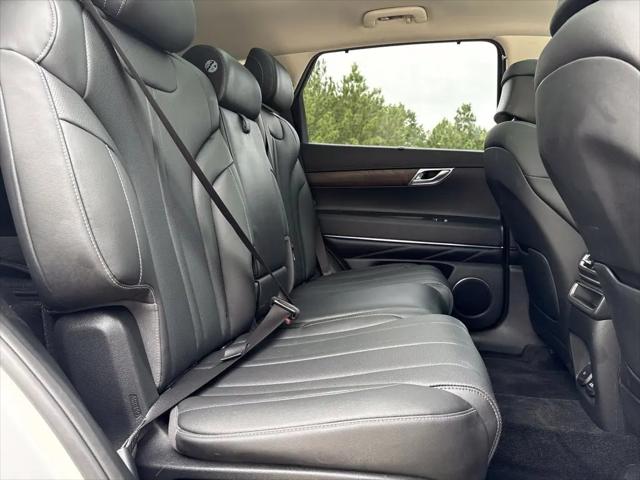 2025 Genesis GV80 2.5T Select AWD