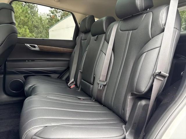 2025 Genesis GV80 2.5T Select AWD