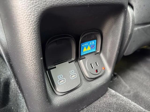 2025 Genesis GV80 2.5T Select AWD